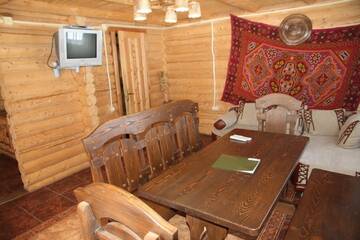 Фото номера Коттедж с 2 спальнями Лоджи Cottage Oberig г. Ворохта 9