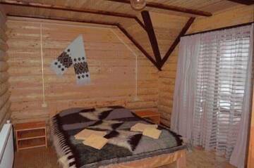 Фото номера Коттедж с 2 спальнями Лоджи Cottage Oberig г. Ворохта 24