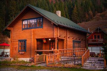 Фото номера Роскошный четырехместный номер Отель Hotel Khatky Ruslany г. Ворохта 2
