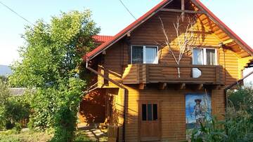 Фото номера Дом с 5 спальнями Дома для отпуска Marichka г. Ворохта 8
