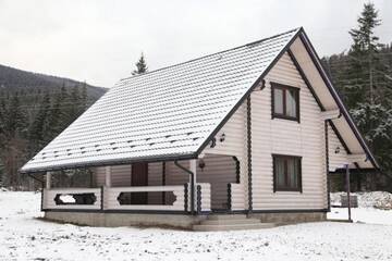 Фото номера Вилла с 3 спальнями Лоджи Sweet Home г. Ворохта 37