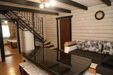 Фото номера Вилла с 3 спальнями Лоджи Sweet Home г. Ворохта 38