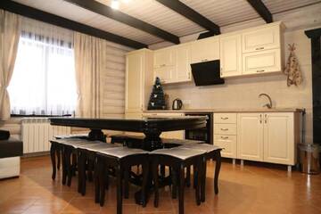 Фото номера Вилла с 3 спальнями Лоджи Sweet Home г. Ворохта 54