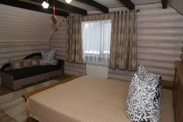 Фото номера Вилла с 3 спальнями Лоджи Sweet Home г. Ворохта 52