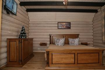 Фото номера Вилла с 3 спальнями Лоджи Sweet Home г. Ворохта 27