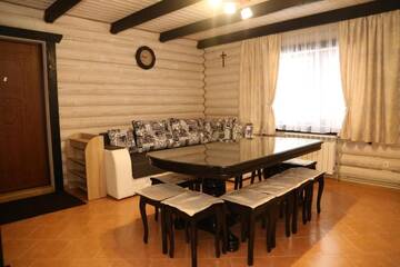 Фото номера Вилла с 3 спальнями Лоджи Sweet Home г. Ворохта 59