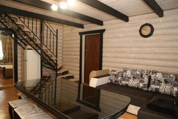 Фото номера Вилла с 3 спальнями Лоджи Sweet Home г. Ворохта 34