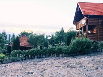 Фото номера Дом с 2 спальнями Дома для отпуска Медовий г. Ворохта 44