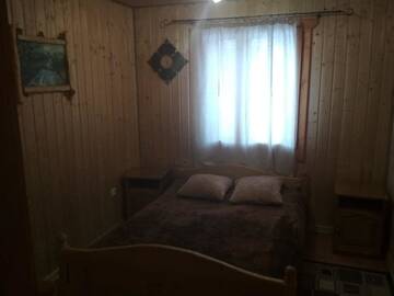 Фото номера Коттедж с 6 спальнями Дома для отпуска Незабутні Карпати г. Ворохта 16